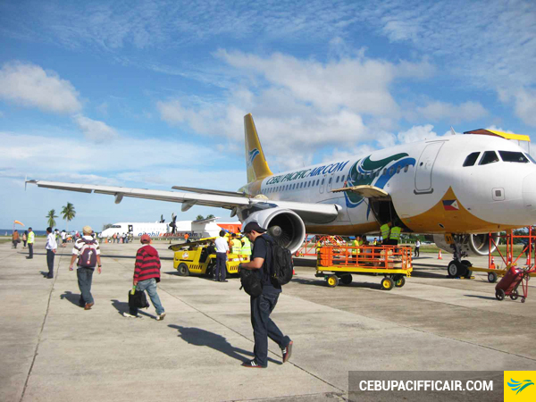 Phân biệt vé máy bay thông thường và vé máy bay giá rẻ hãng Cebu Pacific
