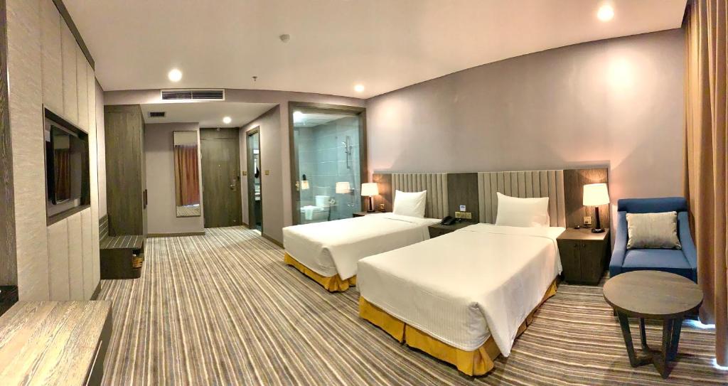Phòng giường đôi tại Khách sạn mường thanh Luxury Sài Gòn 