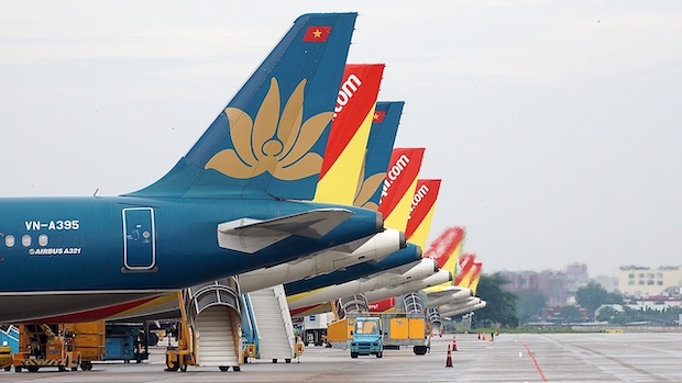 săn vé máy bay từ Hồ Chí Minh đi Đà Nẵng giá cực hấp dẫn