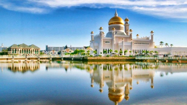 Vé máy bay từ Brunei về Việt Nam giá rẻ nhất